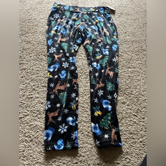 Pants - Brand new Christmas legging
